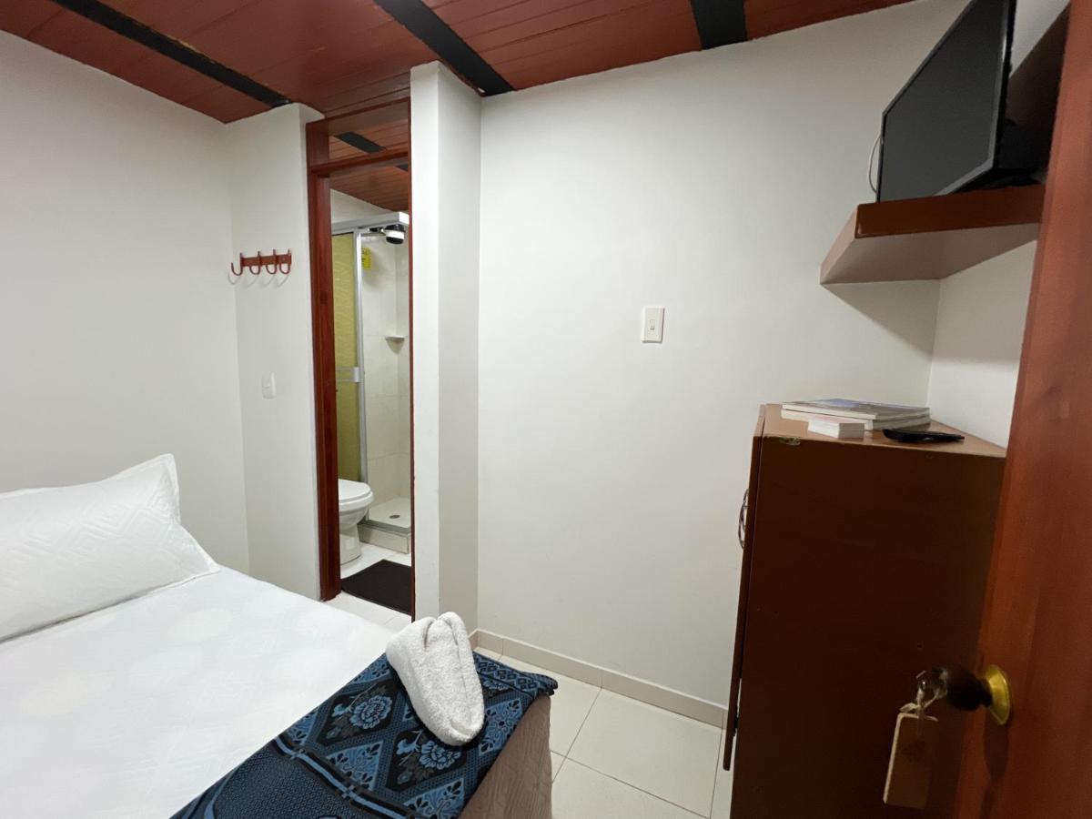 Hostal Casa Del Cafe Bogota Ngoại thất bức ảnh
